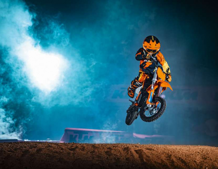 Electric motorcycle on desert trail - mobile e-bike repair and battery service Phoenix Arizona